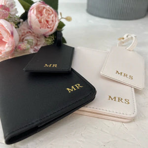 Black and white mr and mrs passport holder sets
